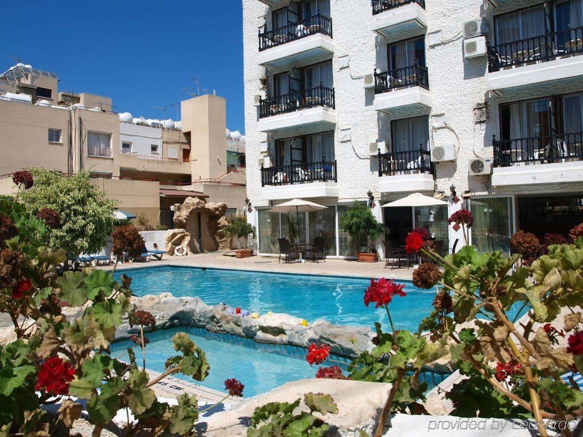 Hotel Best Western Plus Larco Larnaca Exteriér fotografie