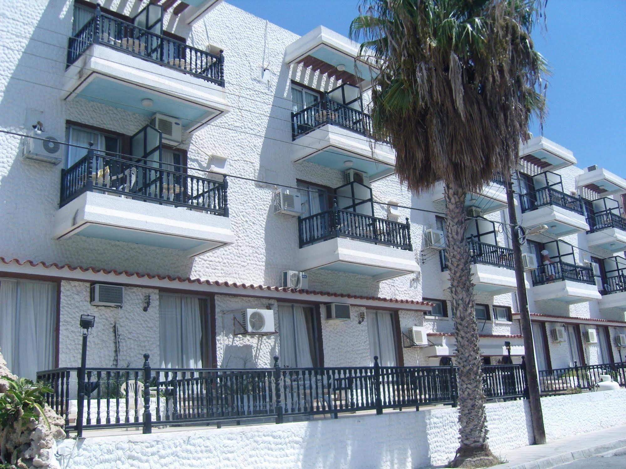 Hotel Best Western Plus Larco Larnaca Exteriér fotografie
