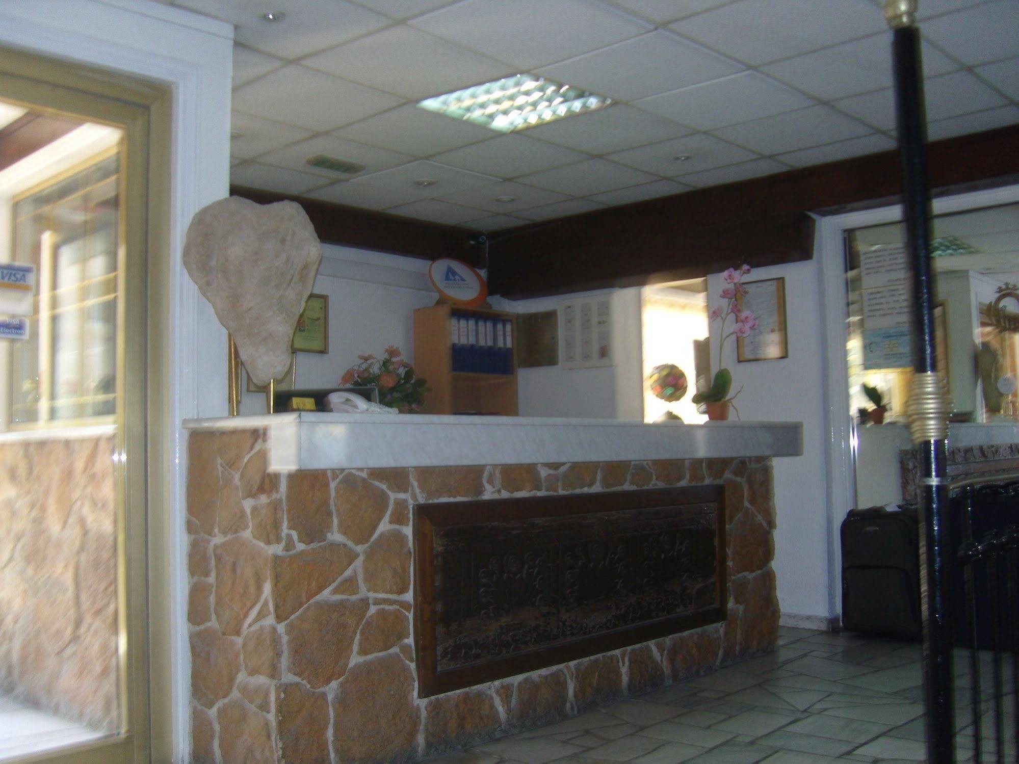 Hotel Best Western Plus Larco Larnaca Exteriér fotografie