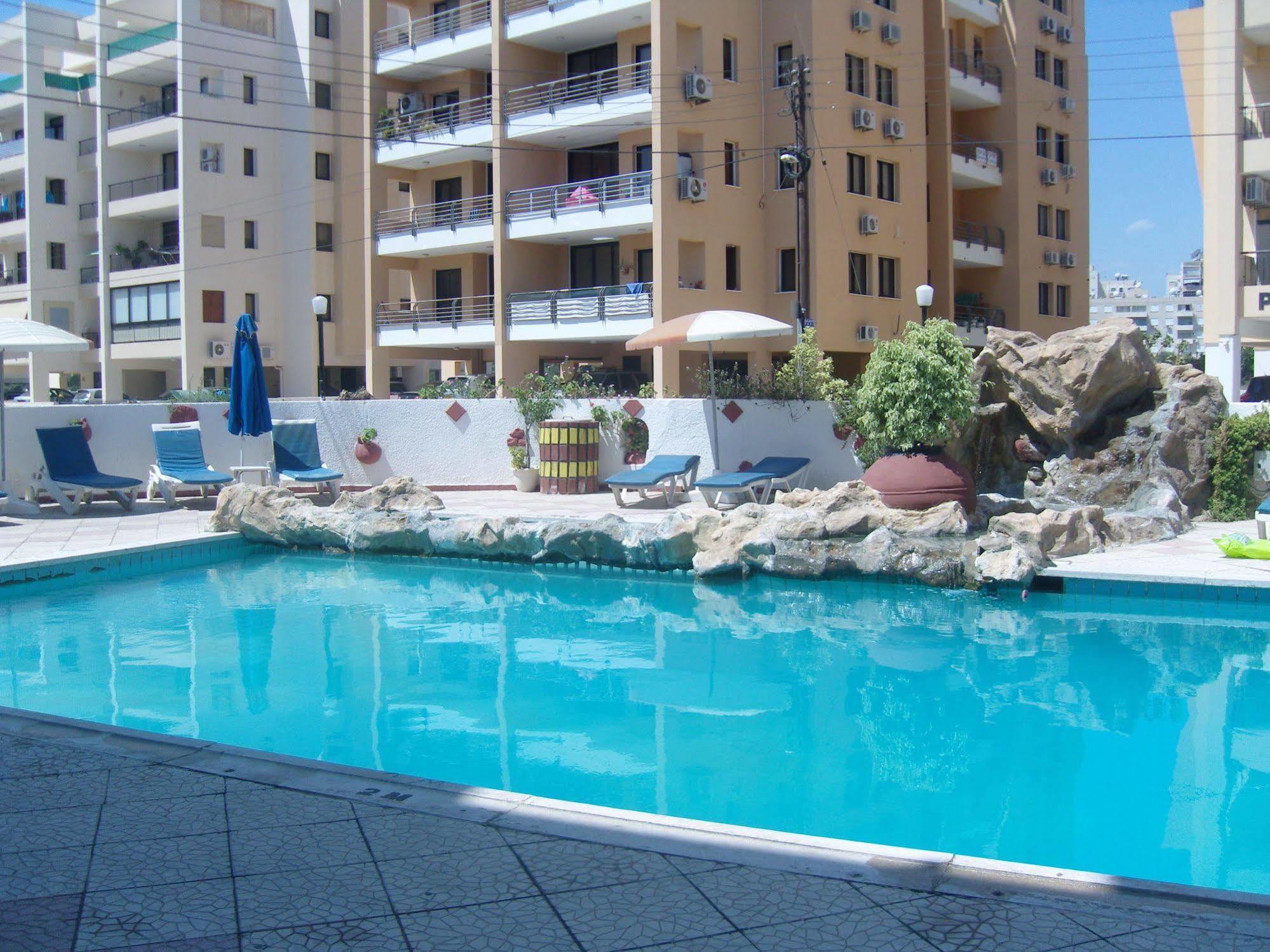 Hotel Best Western Plus Larco Larnaca Exteriér fotografie